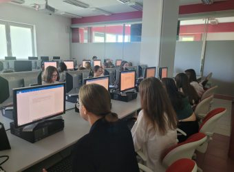 285456193_784515779622234_5395970600285718559_n