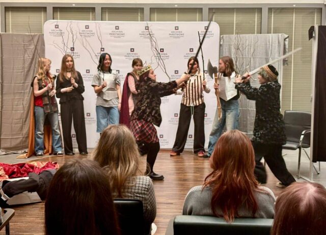 received_957621650073610